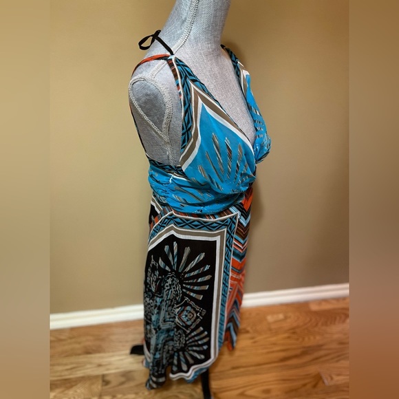 Le Chateau Dress - Picture 3 of 7